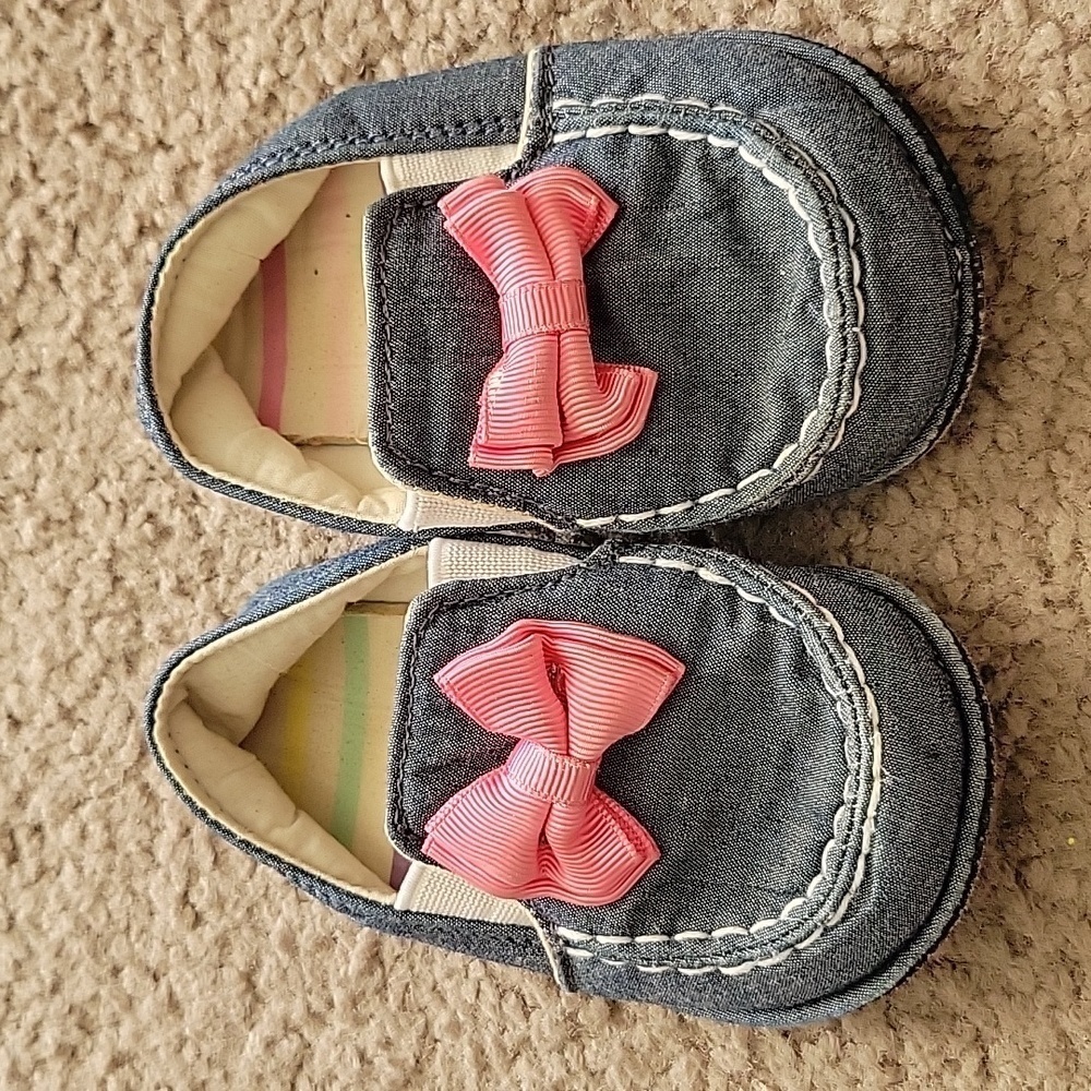 Baby Girl's Shoes - Picture 3 of 9